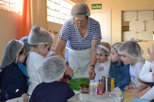 Atividades com os avós - Nível I B (76)